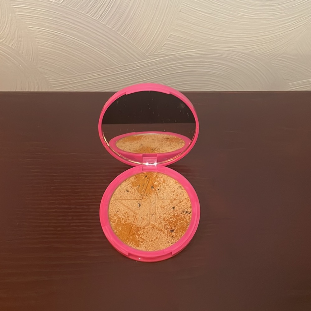Jeffree Star Skin Frost mystery frost